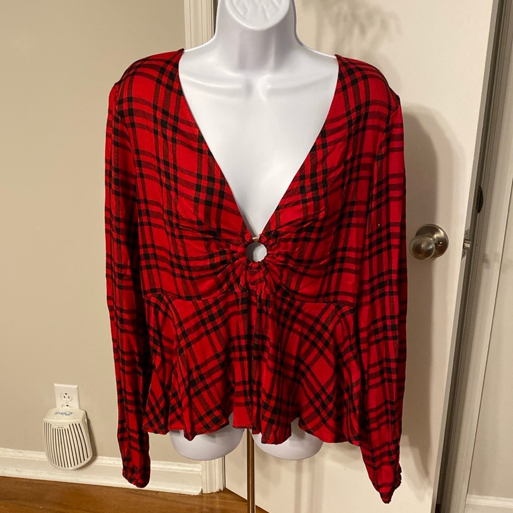 Venus Blouse - Picture 1 of 6